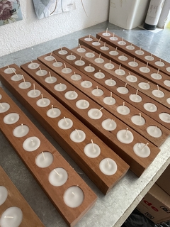 FUSTA DE MADERA PARA 10 VELAS