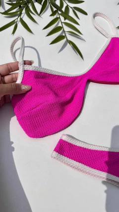 Biquíni Tais Pink Bicolor na internet