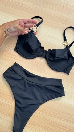 Biquíni Marina Hot Pants Preto Artefato - Nami
