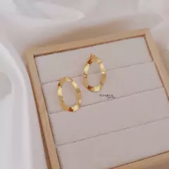 Brinco Orgânico Oval Folheado á Ouro