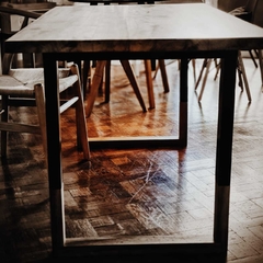 Mesa Laurel
