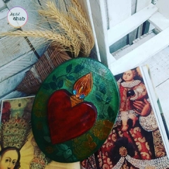 Medalhão Sagrado Coração- Floral - comprar online