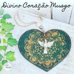 Pendente Divino Coração - Atelie Chab - Produtos exclusivos com design e elegância