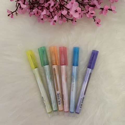 Marca texto com glitter