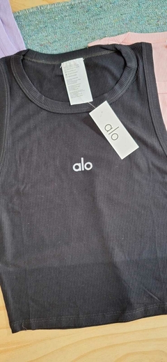 Musculosas Alo en internet