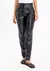 Calça Skinny Cintura Alta com Bolsos - comprar online