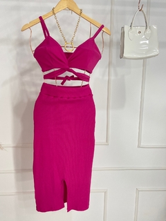 conjunto de cropped cruzado e saia c/ fenda frontal - loja online