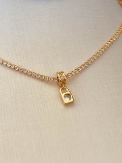 Chocker riveira luxo com pingente semijoia na internet