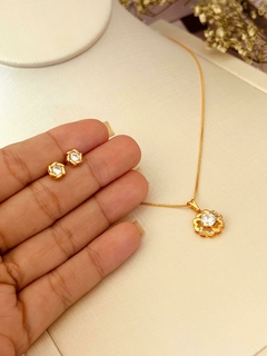 Conjunto Semijoia Flor na internet