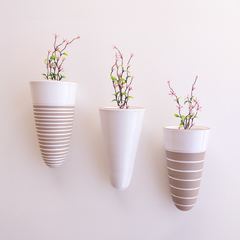 Vaso de Parede Cone - Listrado - comprar online