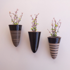 Vaso de Parede Cone - Liso - comprar online