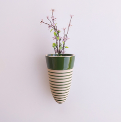 Vaso de Parede Cone - Frisado - loja online