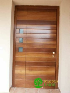 Puerta de madera