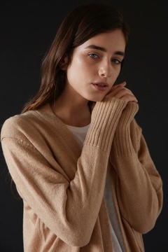 Cardigan Alpaca Arena en internet