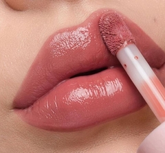 BT Gloss Marina Bruna Tavares