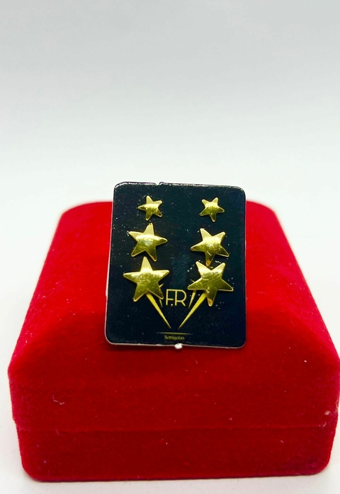 Brinco trio estrelas