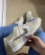 Dunk Low Branco Dourado Bege