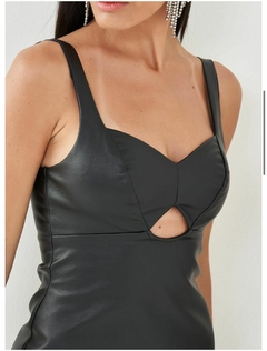 VESTIDO COURO ECOLOGICO SOMMER 0443104122 na internet
