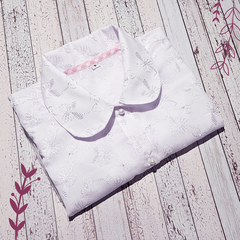 Camisa Luciérnagas Blanca - Manga corta princesa - Batista bordada - Frau Paulina Camisas