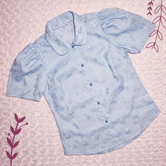 Camisa Luciérnagas Celeste - Manga corta princesa - Batista bordada - comprar online