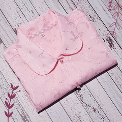 Camisa Luciérnagas Rosa - Manga corta princesa - Batista bordada - Frau Paulina Camisas