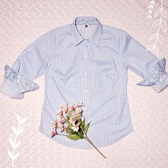 Camisa Petunia - Rayas celestes - Detalles liberty en puños y cuellos - Frau Paulina Camisas
