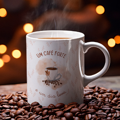 Caneca Um Café Forte - Azulejar Home Decor