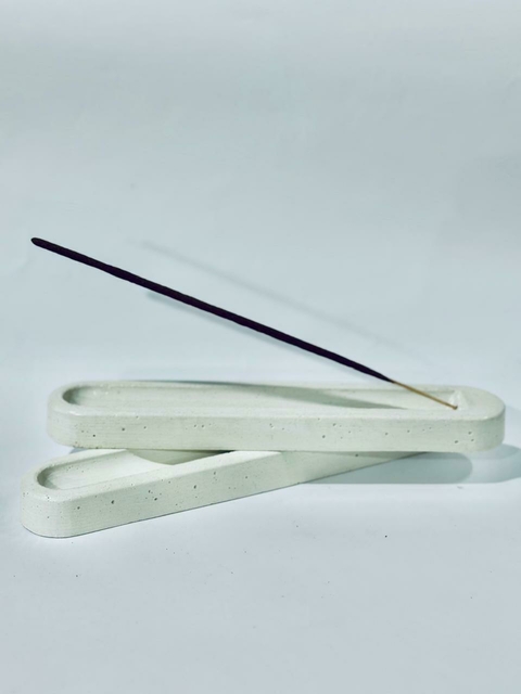 PORTA SAHUMERIO CONCRETO BLANCO