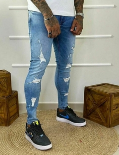 Calça Jeans Jay Jones Destroyed na internet