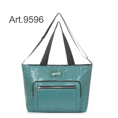 Art.9596 Cartera PUFFER acharolada en internet