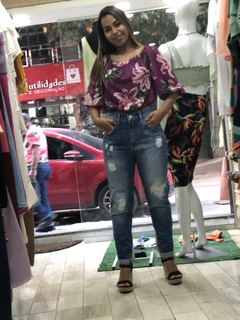 Calça Mom jeans destroyed - Repaginada