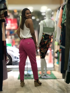Calça color block pink na internet