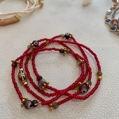Pulsera amuleto triple en internet