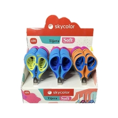 TIJERA SKYCOLOR SOF 13 CM MANGO DE GOMA