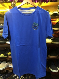 remera off the wall