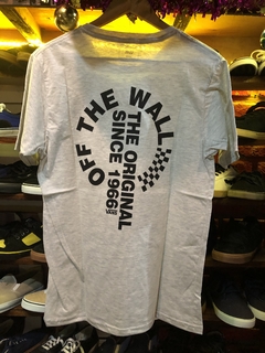 remera off the wall