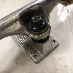 truck thunder 151mm uno solo (leer) - Burzapo