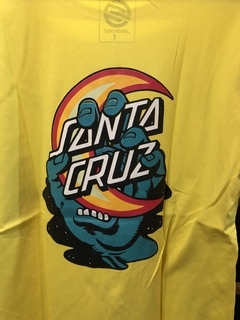 remera sc hand moon - Burzapo