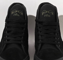 nite comply high paris colorway