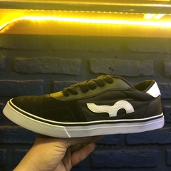 raven rich negro blanco
