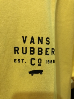 remera off the wall rubber - comprar online
