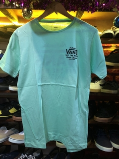 remera off the wall - comprar online