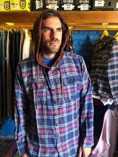 camisa con capucha huntley