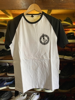 Remera joint cardinal - comprar online
