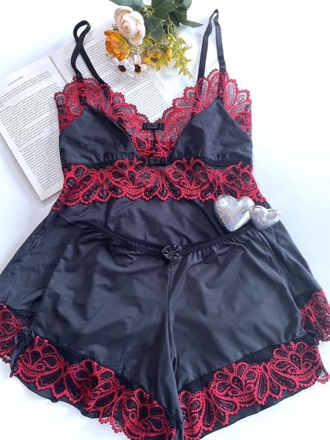 Short Doll Detalhe Costas