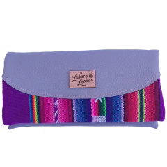 Tabaquera Artesanal Con Broche Imán Yanay - De Lobas y Leonas