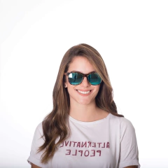 Image of Gafas de Sol en Madera y Acetato con lentes azules