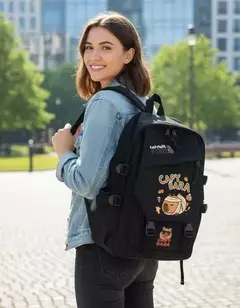 Mochila Escolar CAPYBARA Grande - comprar online