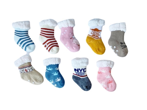 Pantumedias de Corderito Calentita de Bebe Antideslizante