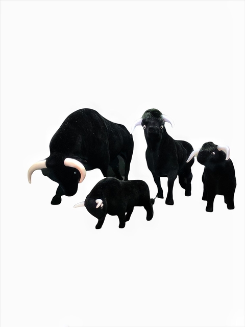 Pack x4 Familia de Toros Felpa